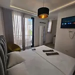 La Vida Apartments