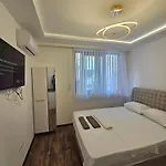 La Vida Apartments